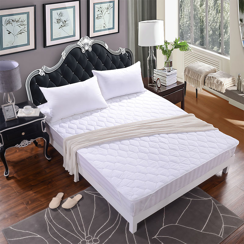 Combed Cotton Mattress Protector